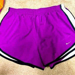 Nike Women’s Running Shorts with Lining